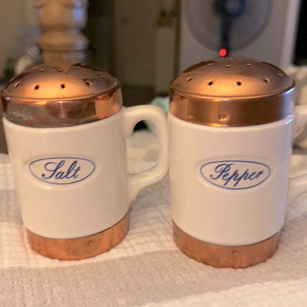 Vintage Baker Hart & Stuart Set Of Salt & Pepper Shakers With  Copper Tops